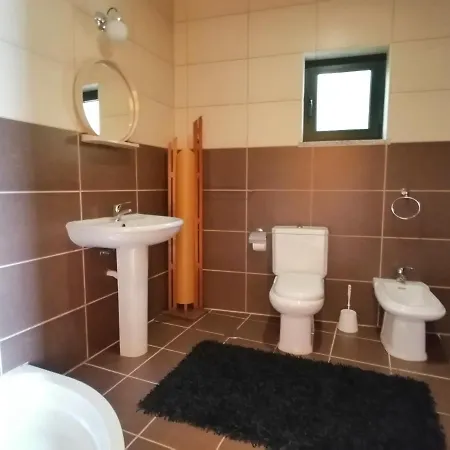 Geres E Cabreira - Casa Alexandrina Vilar 컨트리하우스 Frades