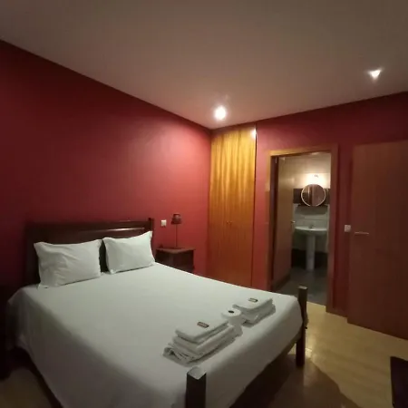 Geres E Cabreira - Casa Alexandrina Vilar * Frades