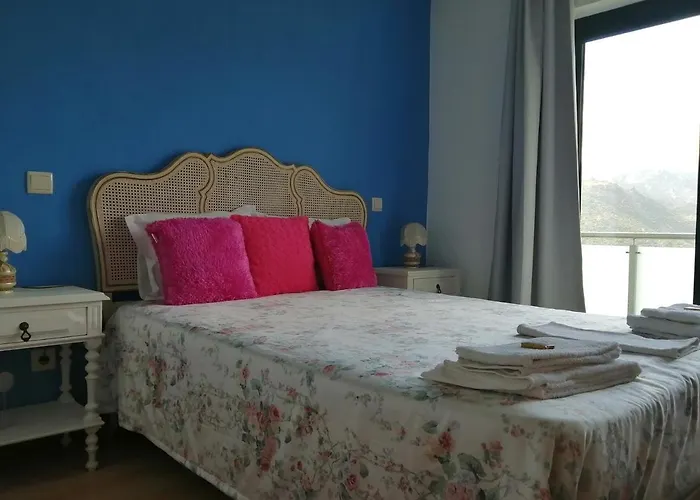 Geres E Cabreira - Casa Alexandrina Vilar * Frades