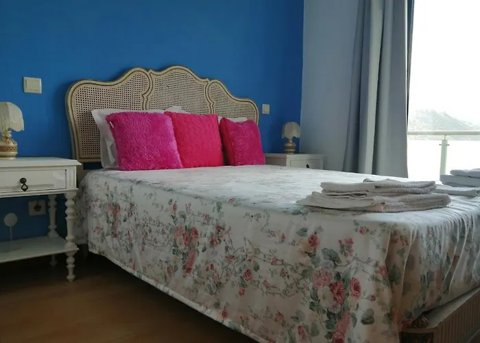 Geres E Cabreira - Casa Alexandrina Vilar * Frades